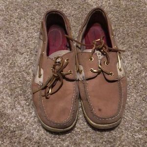 Sperry boat shoe